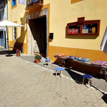 Albergue Villares De Orbigo - Solo Para Peregrinos Exterior photo