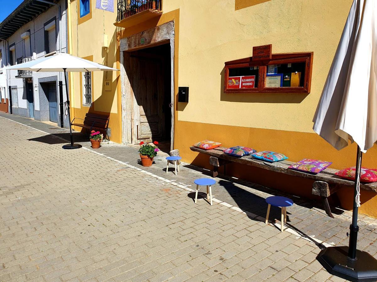 - Solo Peregrinos * Villares de Orbigo